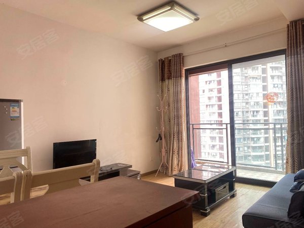 重庆渝北渝北黄泥磅上品拾陆黄泥磅红土地上品十六精装一房出租随时