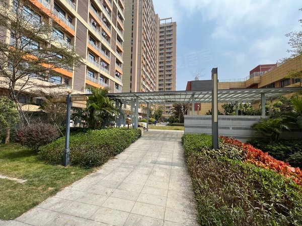 深圳宝安沙井保利达小行星复试大三房,小别墅三房拎包入住,带地下车库