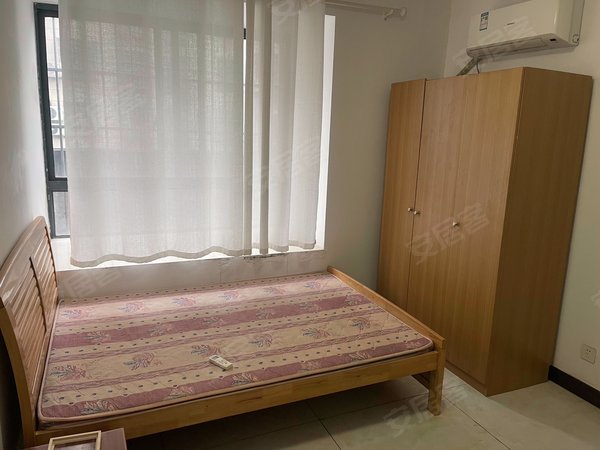 海宁长安镇农发区东方嘉苑(海宁)长安地铁口 学校旁东方嘉苑两室精装出租1500 随时看房民电出租房源真实图片