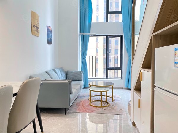 佛山禅城同济路越秀岭南隽庭(商住楼)越秀岭南悦公馆 豪装复式一房一