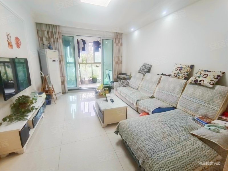 中南御锦城 有车位 家电家具齐全 打包出售 看房随时