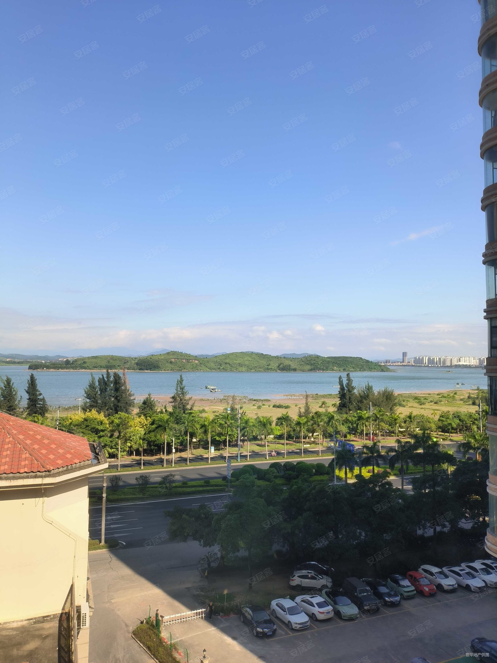 龙光阳光海岸3室2厅2卫97.78㎡西南64.8万