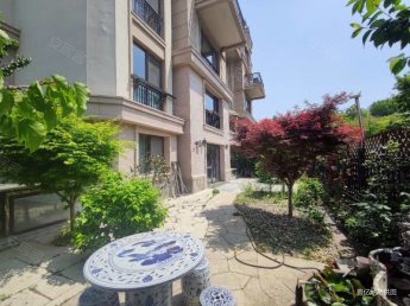 鲁商蓝岸丽舍(曦园)3室2厅2卫143.18㎡南北408万