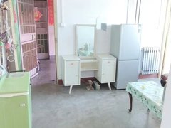 宝鸡渭滨火车站实拍图，经二路货场路附近带双气家具空调洗衣机冰箱热水器出租房源真实图片