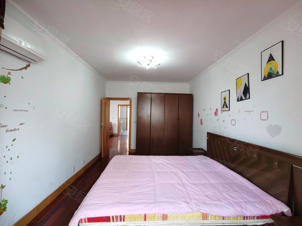 沈阳沈河惠工惠东新苑惠东新苑 2室2厅1卫家电齐全有空调 88平 精装修