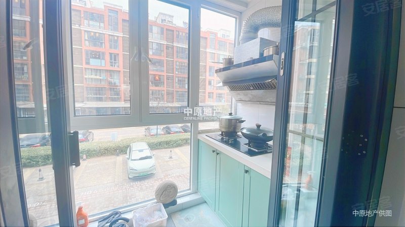 花溪苑精装洋房2楼南北通透拎包入住业主诚心出售