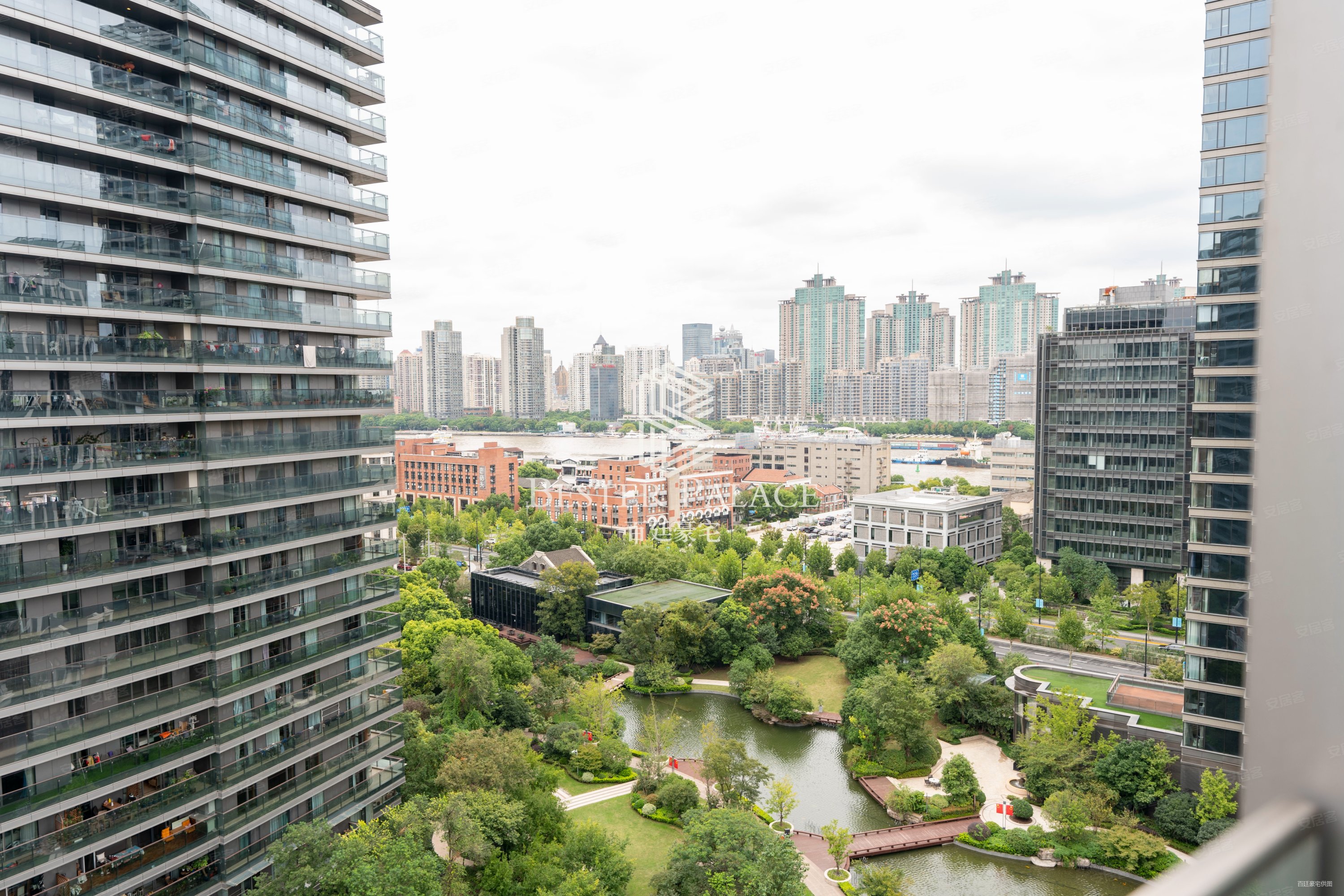 绿城黄浦湾3室2厅3卫320.76㎡南北8888万