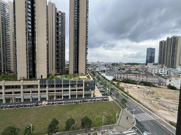 【多图】恒大城(一期),坪山租房,房子装修很漂亮 业主人也好 周边配套