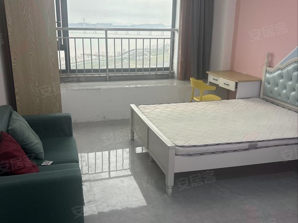 海宁长安镇农发区绿城华景川之江明月大学城北 江景房 朝南一室大主卧出租出租房源真实图片