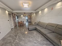 莆田涵江六一路溪游安置房 精装四房两厅 客厅大办工居住两用 临新涵江医院出租房源真实图片