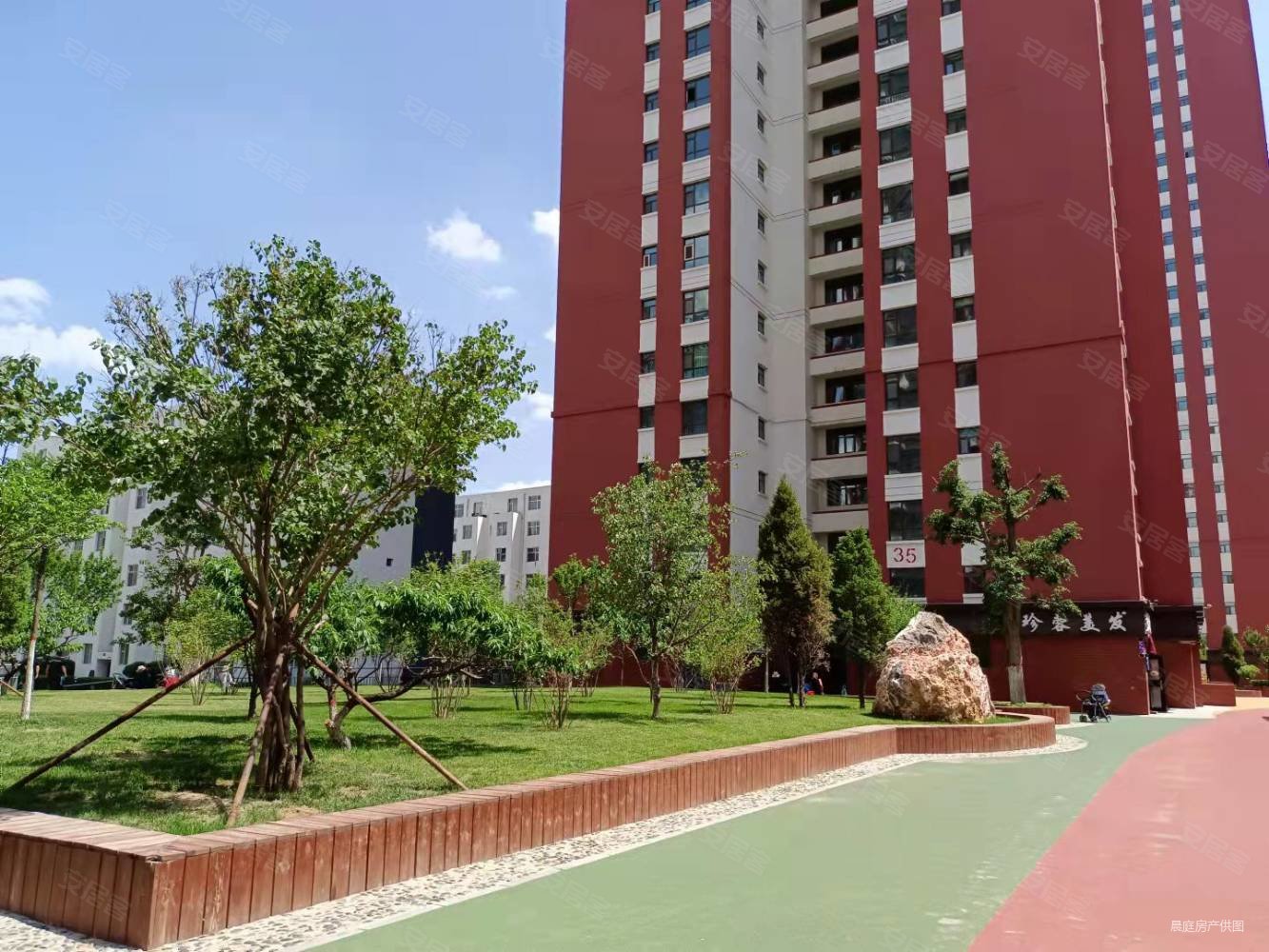 瑞景河畔家园1室1厅1卫42.5㎡西29万