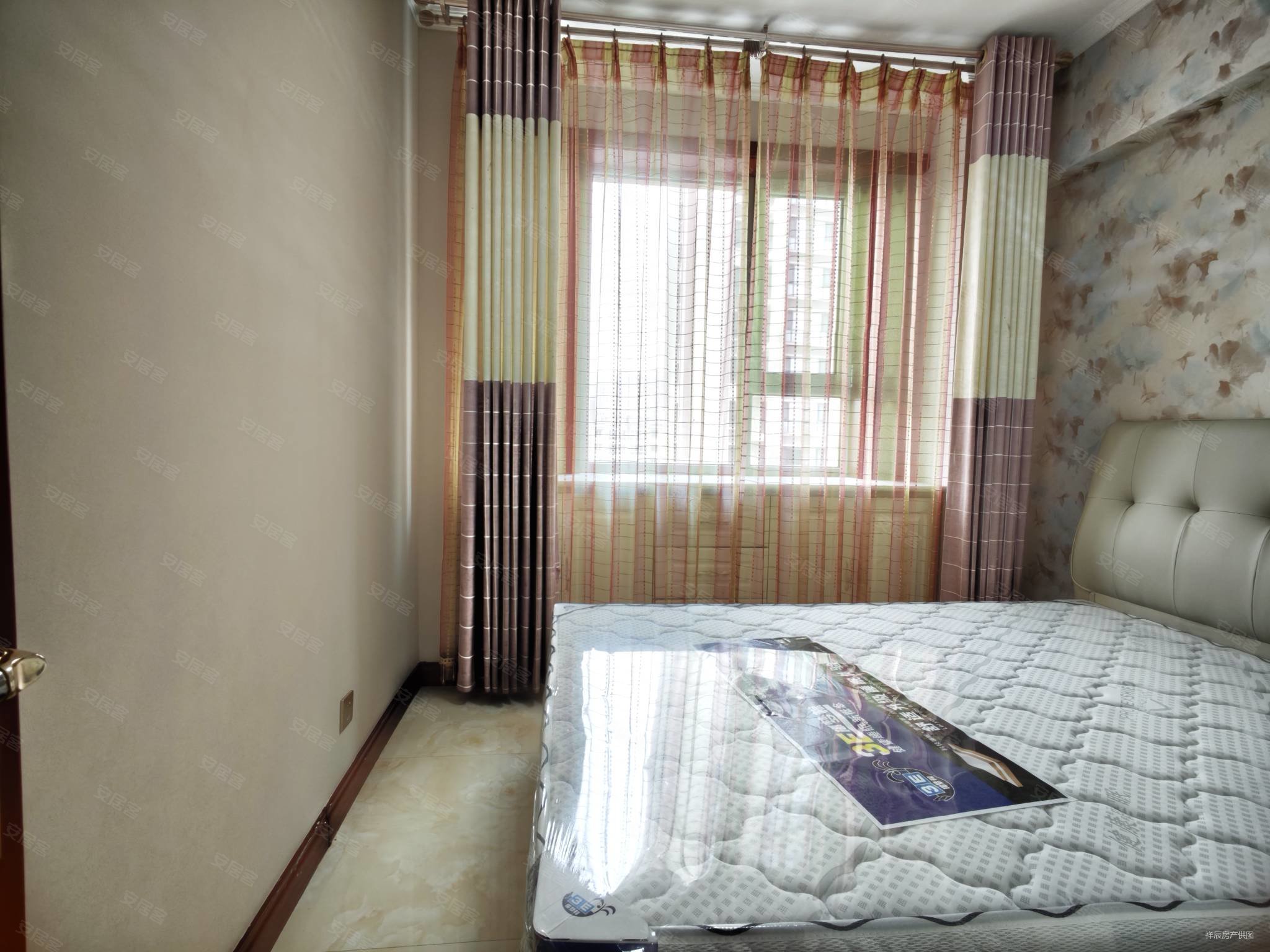 文庭苑3室2厅2卫118㎡南北62.8万