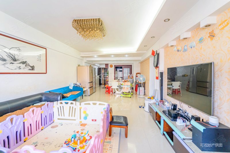 新景园3室2厅2卫125.14㎡南580万