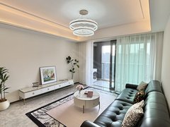 佛山南海金融高新区保利灯湖天珺 豪华装修家具齐全 中央空调 高楼层视野开阔出租房源真实图片