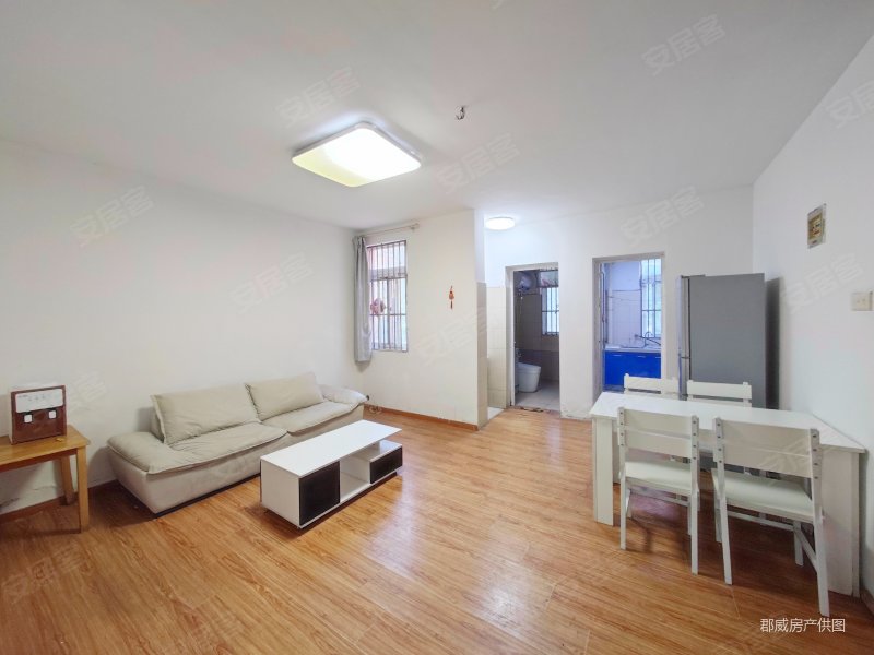 嘉和苑好楼层通透2室诚心出售 位置安静 采光充足 价格能谈