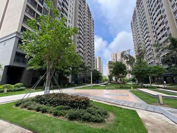 珠海香洲上冲万科城(北区)万科城北区 双阳台 高楼层 位置安静 看小区