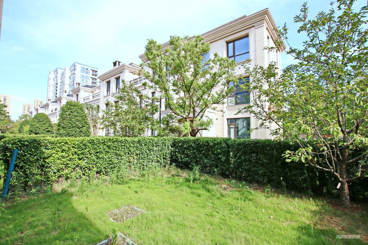 滨江御江南(别墅)4室2厅2卫191.65㎡南2290万