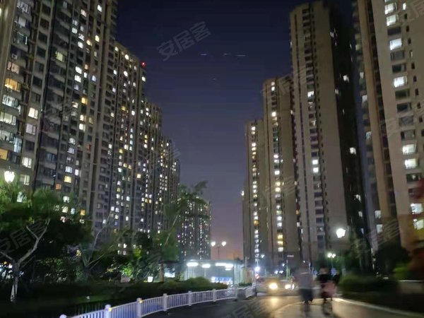 【多图】普吉新区,信息城租房,普吉新区 门口套二 带空调 部分简单