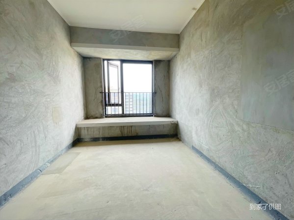 礼嘉龙湖天街旁樾千山大平层住家清静业主急售,碧桂园金茂金科樾千山