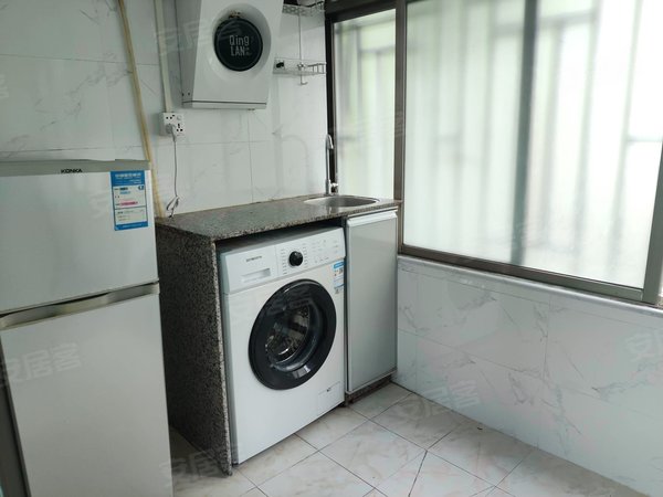 深圳罗湖黄贝岭景贝南住宅区地铁5号线怡景站 直达大剧院华强北 全新