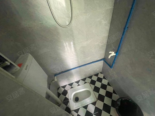 广州天河岗顶石牌塘边大街自建房便宜单间 国防大厦 石牌西路 岗顶