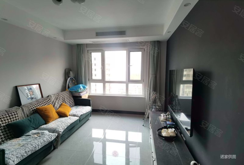 商圈成熟 南向采光好 有电梯 满五 楼层好 小区新,亚泰澜公馆二手房