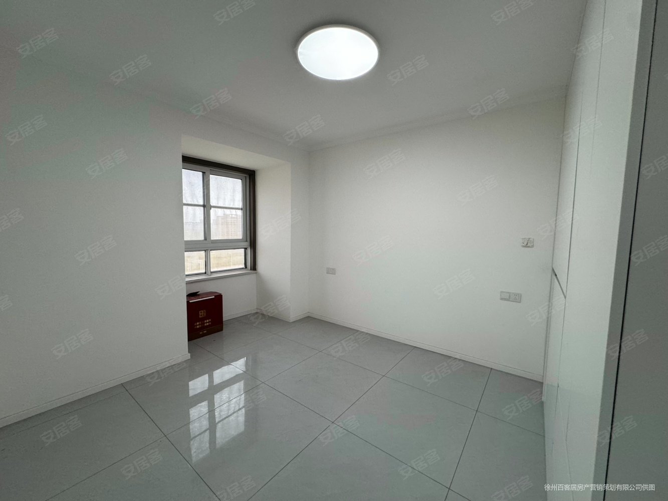 港利上城国际3室2厅1卫98㎡南北54.2万