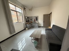 昭通昭阳昭阳城区省耕山水附近精装修温馨一室一厅一厨一卫家具家电齐全拎包入住急出租房源真实图片