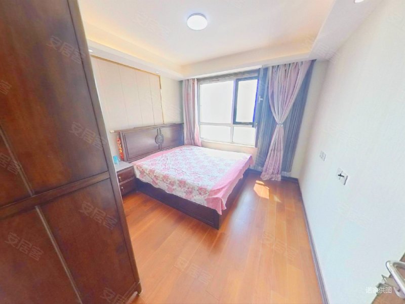 盛庭名景花园 带电梯 满五 出行方便 大两居 次新房