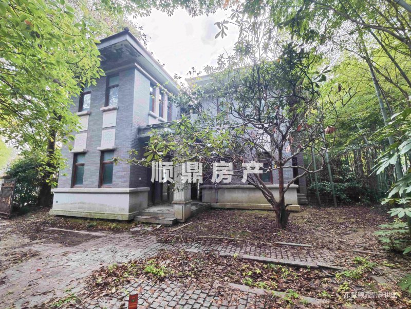 紫金山脚下 明国风格独栋别墅 降价急售 纯毛坯,钟山美庐二手房,2200
