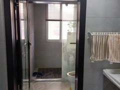 阜宁阜宁城南新区白天鹅公园出租，文晟华庭，精装修电梯房，家电齐全，拎包入住，随时看房，出租房源真实图片