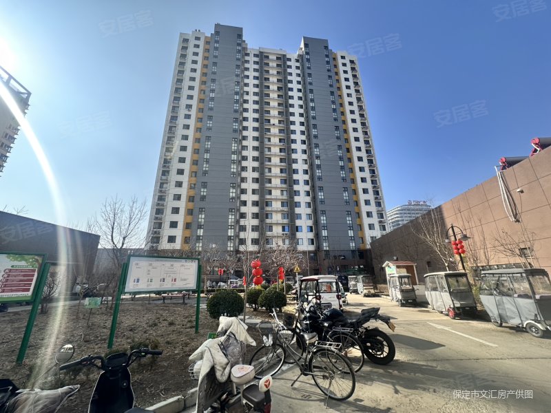 府河家园3室2厅2卫141㎡南北97万