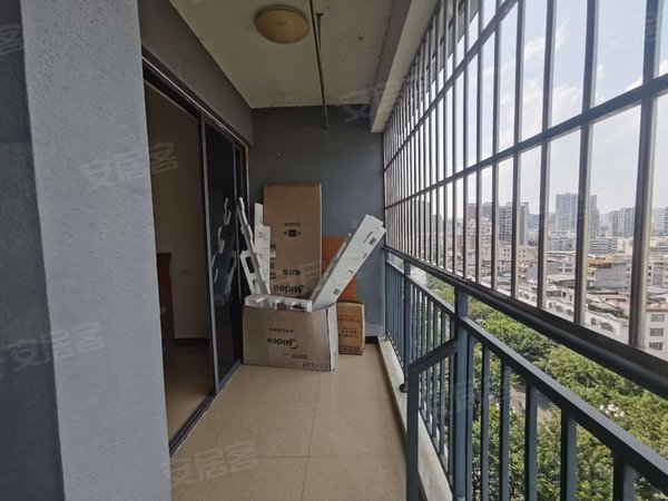 【多图】顺鸿一品尚城,榕山租房,急租 金水路顺鸿一品尚城2房 带有