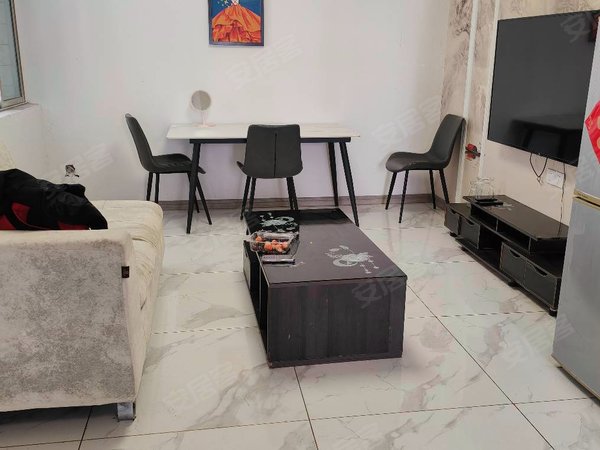 徐州鼓楼九龙湖天润花园鼓楼广场地铁口附近低楼层两室一厅精装家具家电1300可谈出租房源真实图片