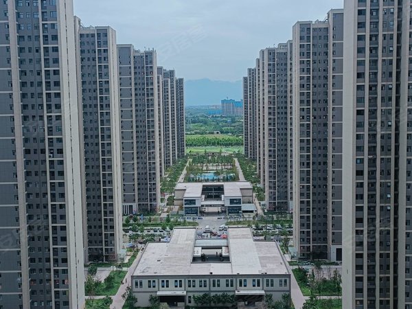 西安西咸新区沣西新城新沣和园南区5号线地铁口 文创园 交大创新港