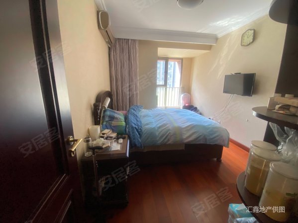 紫云家园6号院电梯房出行方便满五集中供暖