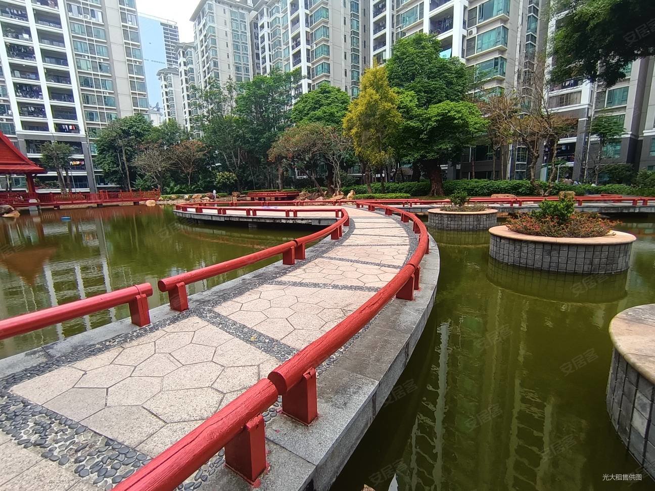 景湖名郡毛坯东南朝向高楼层采光充足双卫大产权随时看