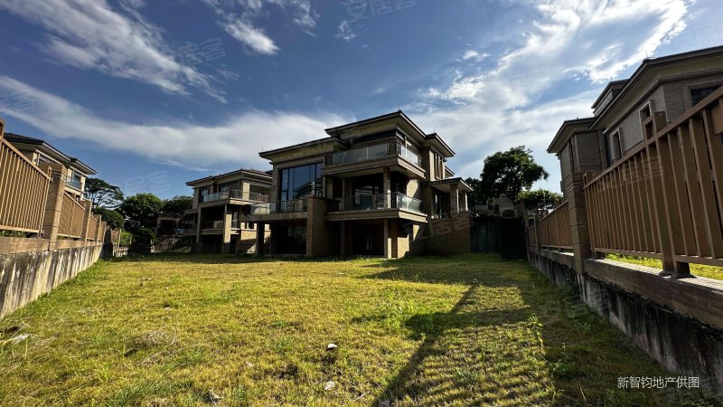 湖景壹号庄园别墅