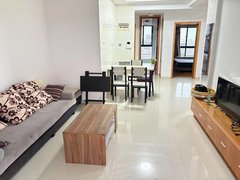 湖州吴兴八里店镇卡丽兰两室一厅一厨一卫精装修包物业费，家电齐全，拎包入住电梯出租房源真实图片