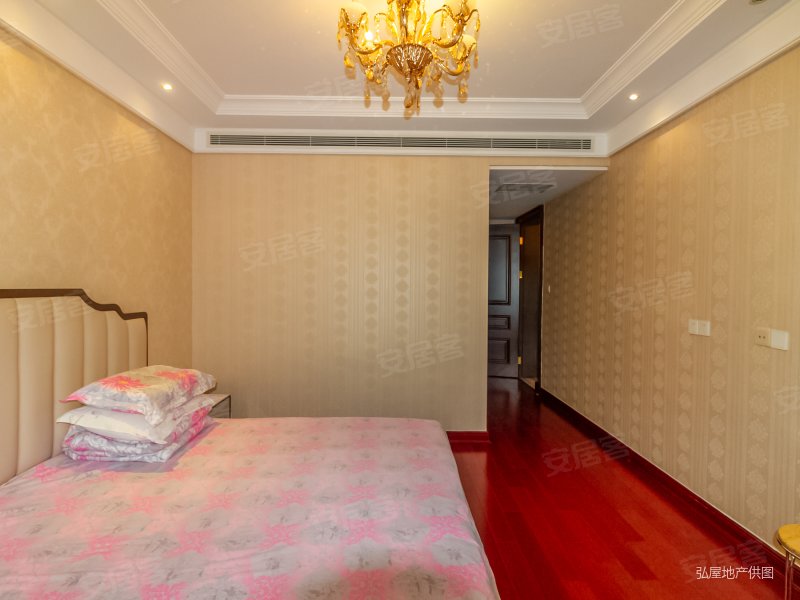 密度低 南北通透 带电梯 满二   商品住宅