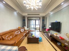 合肥滨湖新区环湖CBD滨湖银泰 宝能城一期 业主自住居家装修 四房双卫 家具齐全~出租房源真实图片