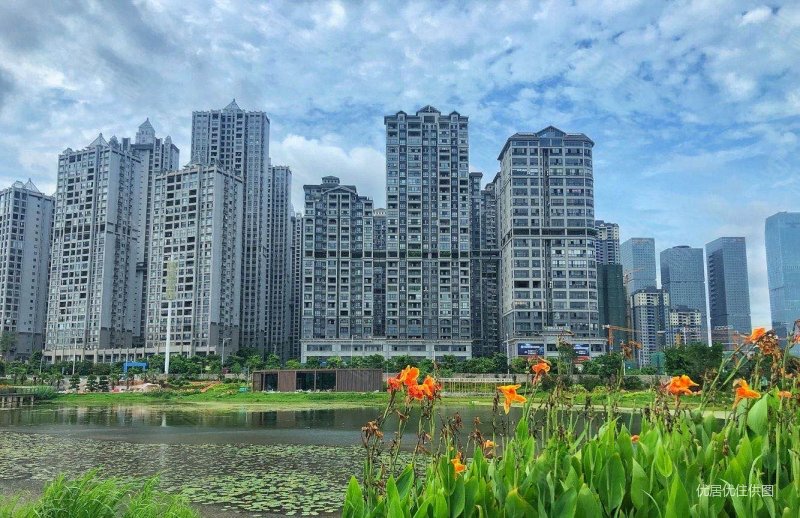 江悦蓝湾博艺路8号3室2厅1卫18827平方米