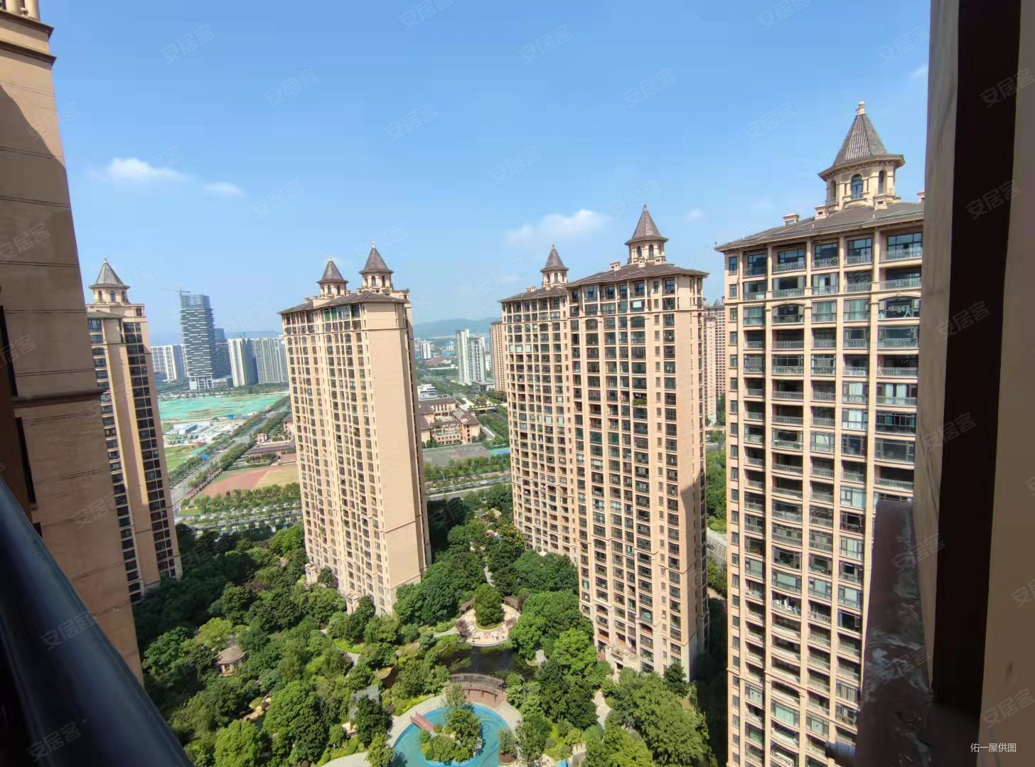 新上 雅居乐滨江国际 改善四房精装 东边户视野开阔采光充足,雅居乐滨