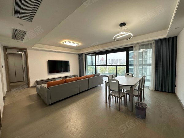 苏州吴中木渎正荣西津月正荣西津月 4室2厅2卫 南北通透 配套齐全