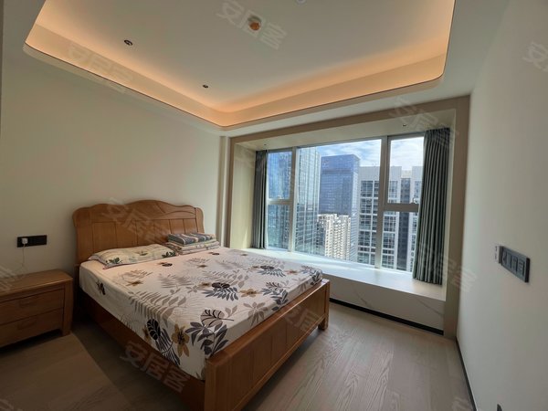 深圳福田福田中心区深圳中心天元岗厦天元花园高层看公园景观,业主