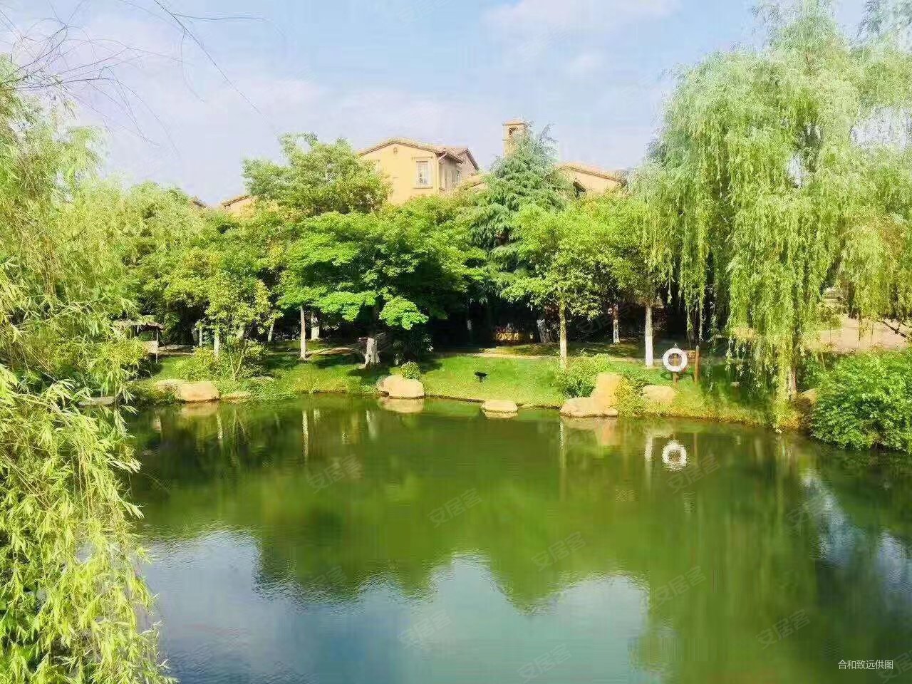 产权清晰,纳帕尔湾山庄二手房,710万,3室2厅,2卫,215平米-昆山安居客