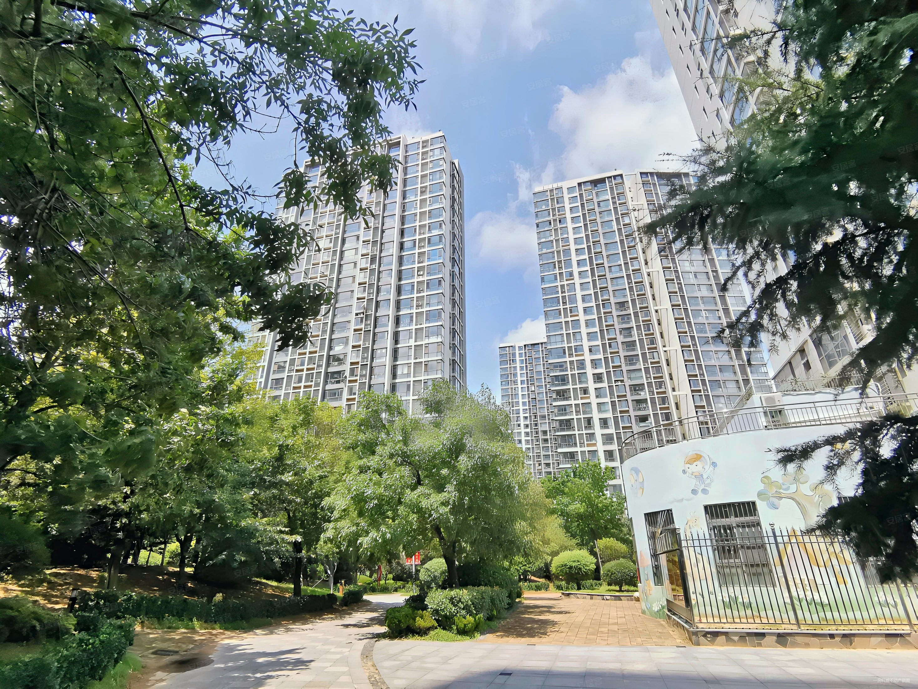 青建橄榄城2室2厅1卫96.15㎡南北228万