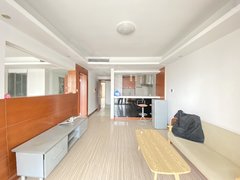 青岛黄岛香江路香江路 精装大套一 利群 家电齐全 保税区 客卧分离出租房源真实图片