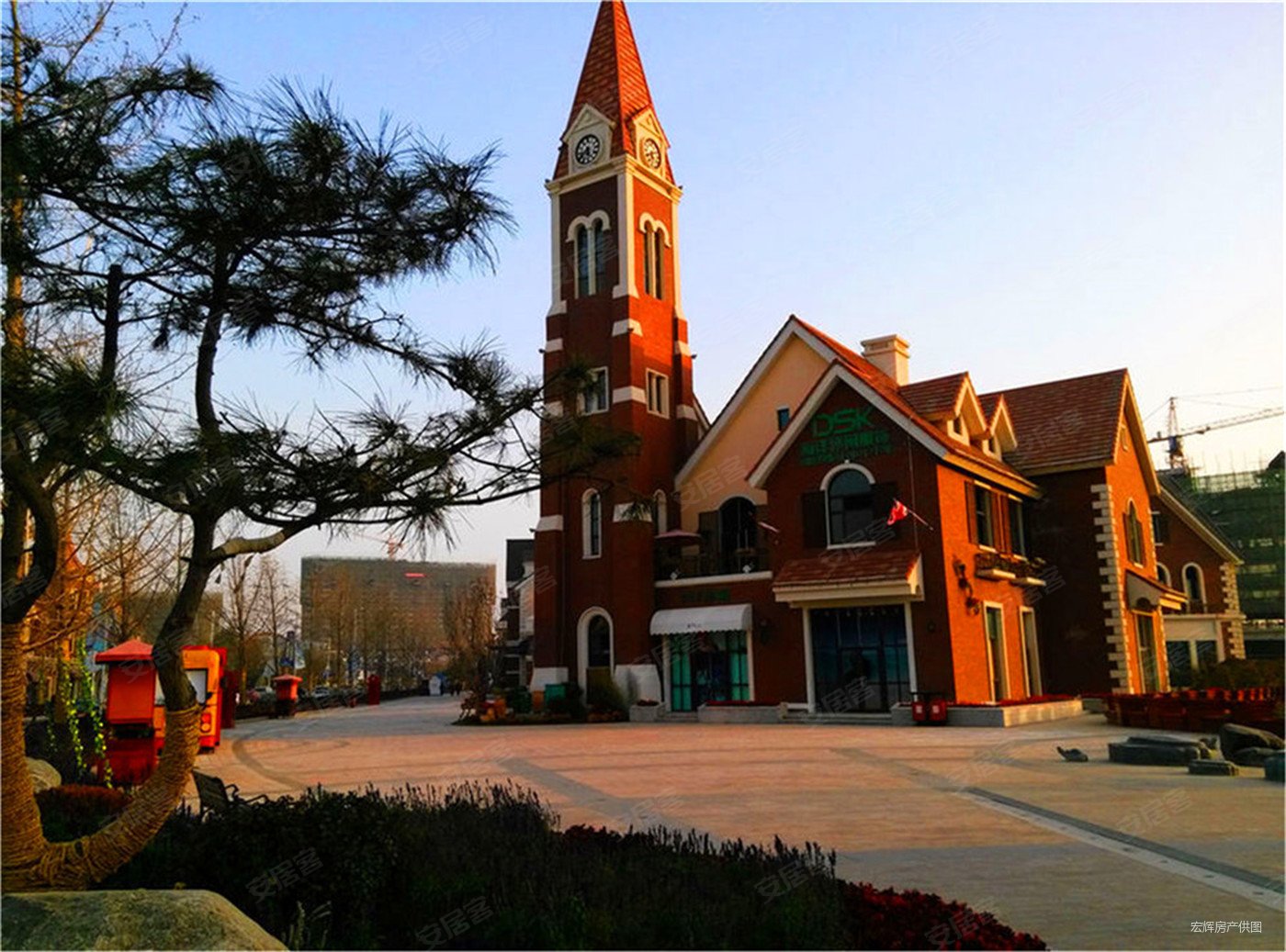 碧桂园翡翠郡别墅6室3厅3卫449.06㎡南北1300万