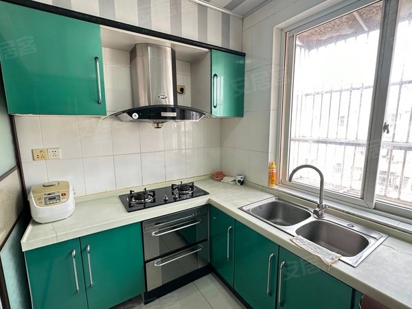 无锡江阴利港兴港花园街中心三室两厅精装出租出租房源真实图片